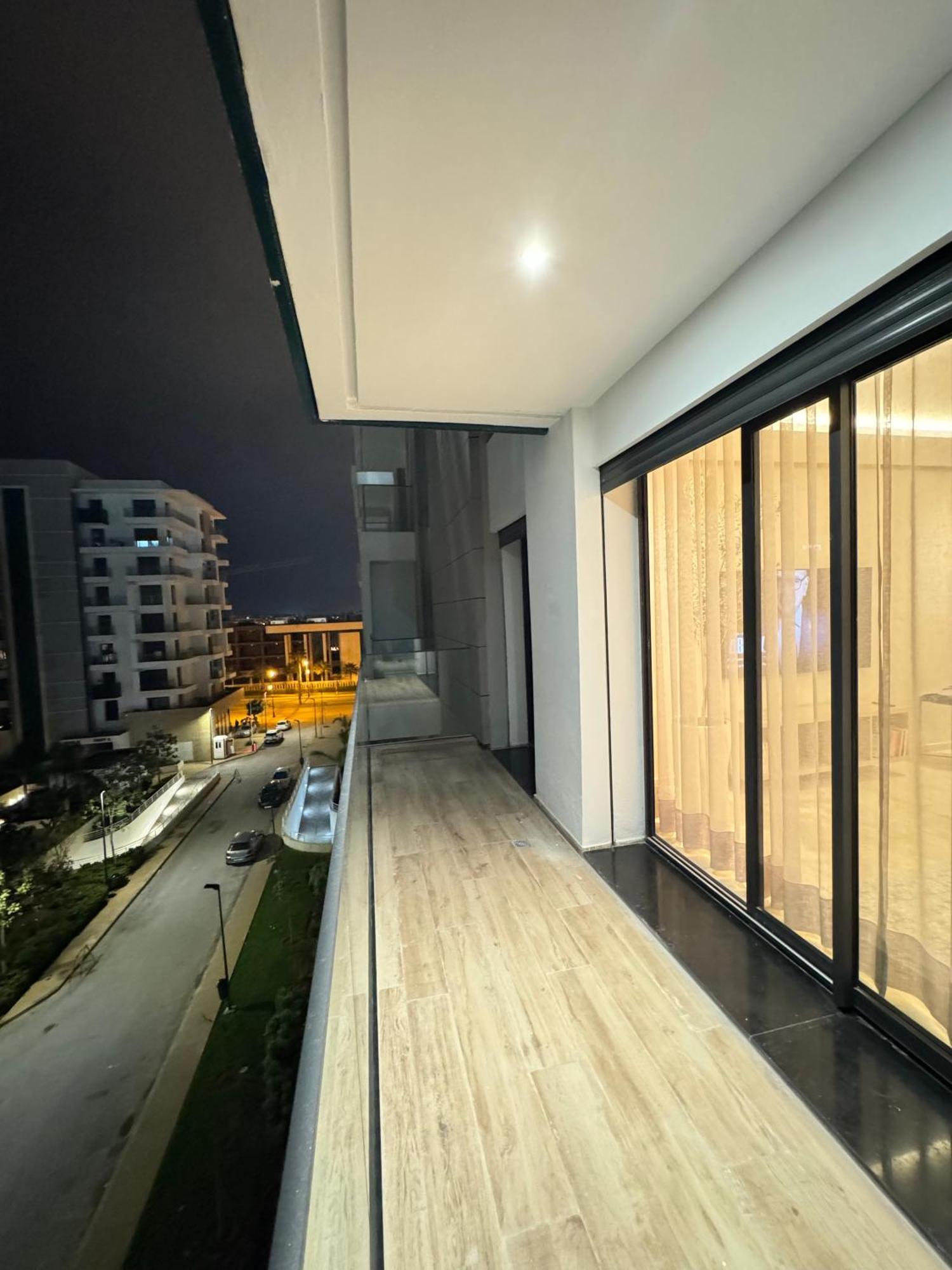 Minimalist Escape - Between Agdal Station & Corniche Rabat