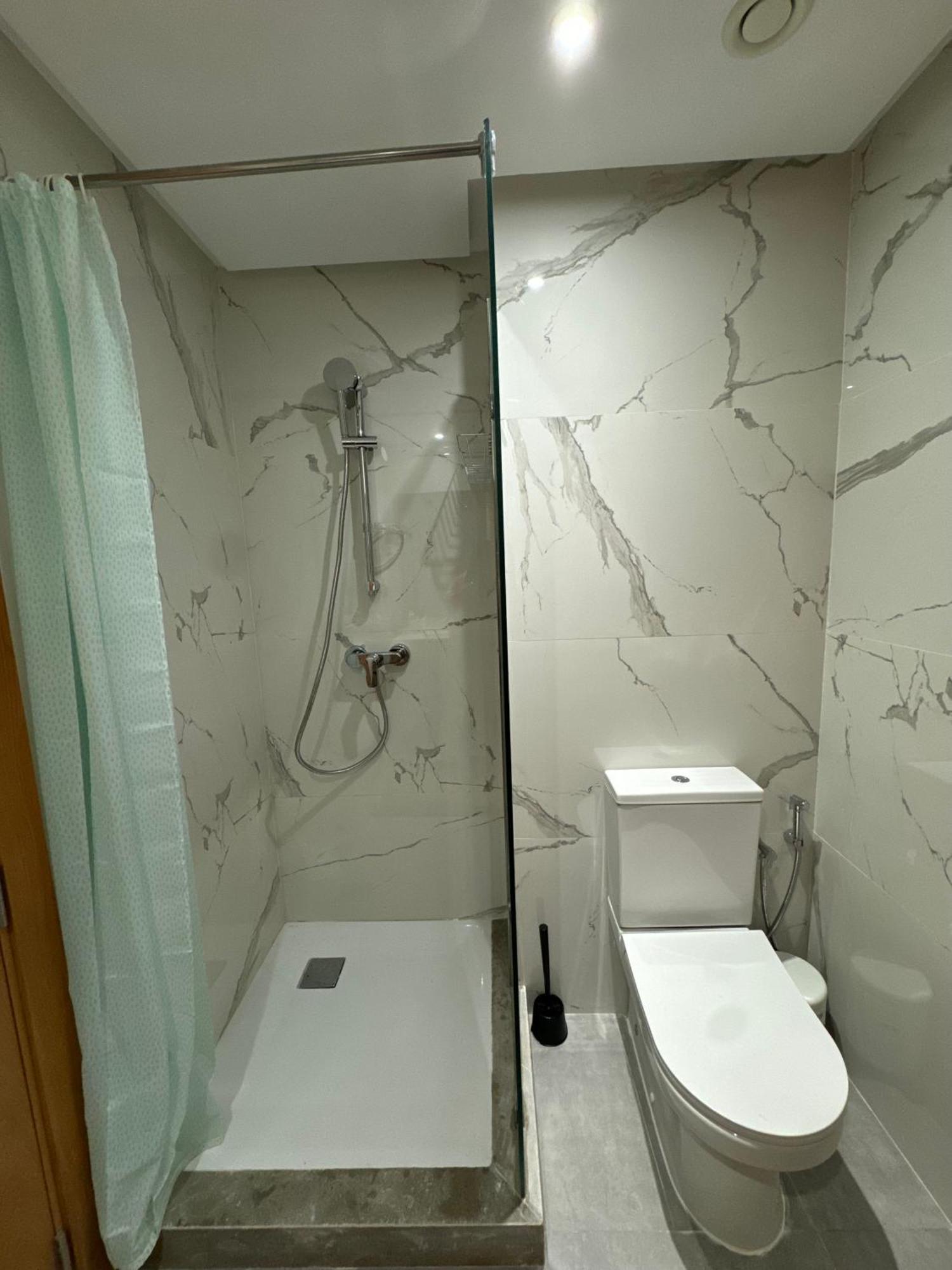 Minimalist Escape - Between Agdal Station & Corniche Apartment *